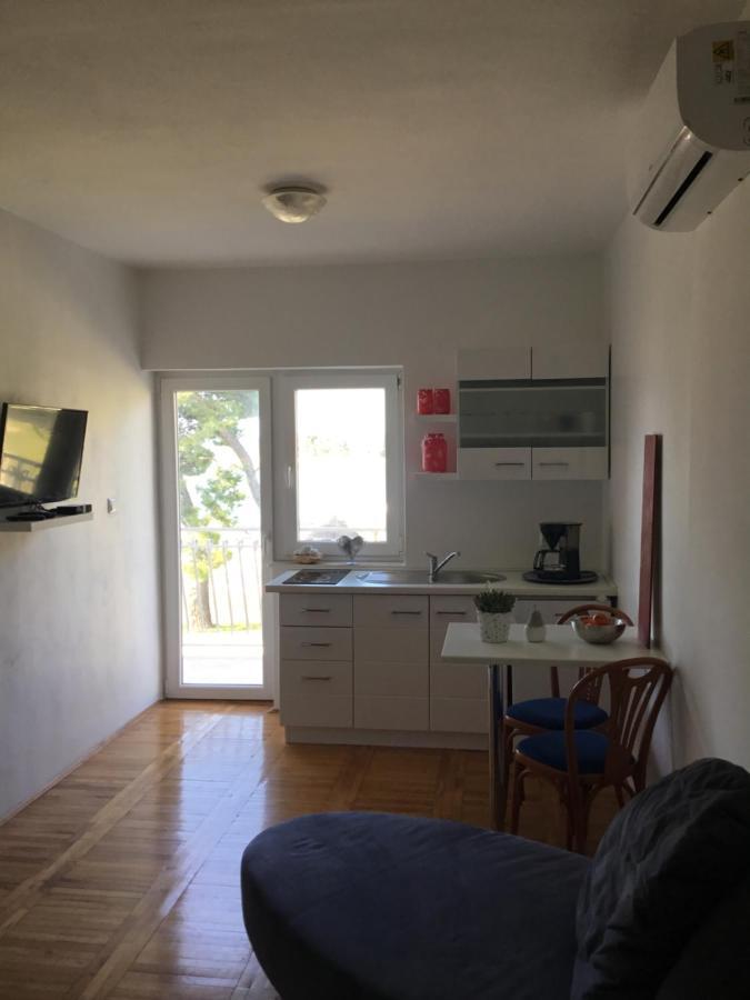 Apartments More 皮罗瓦茨 外观 照片