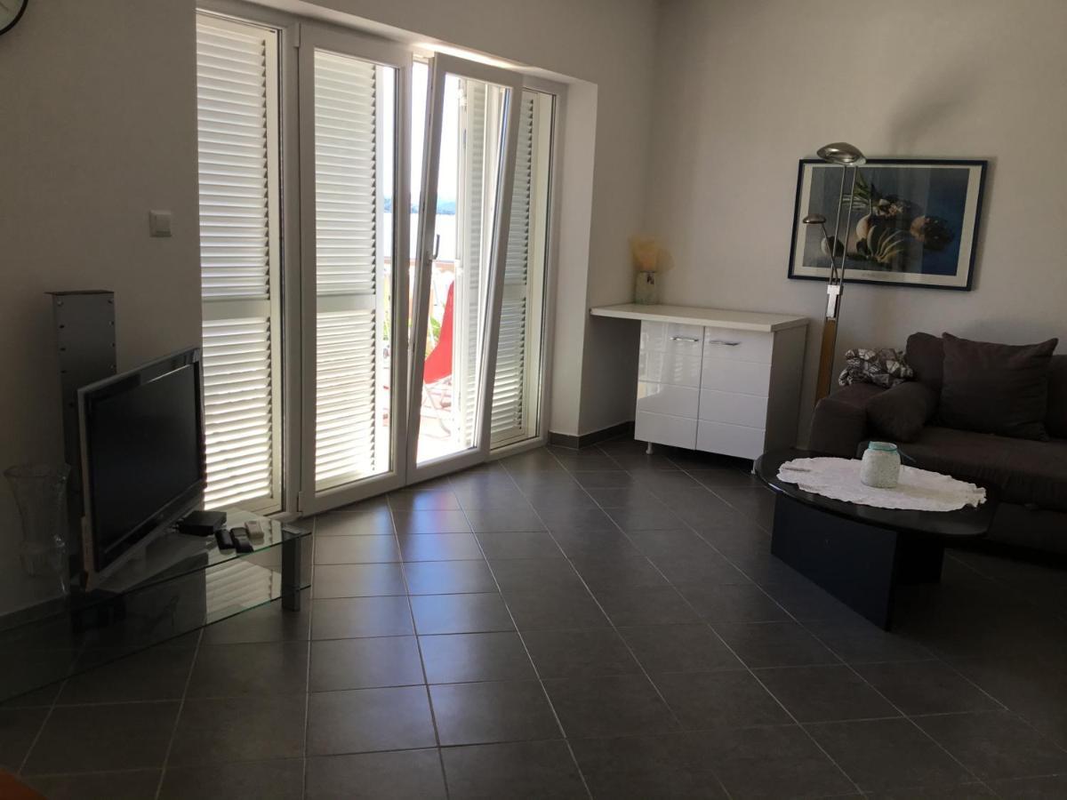 Apartments More 皮罗瓦茨 外观 照片